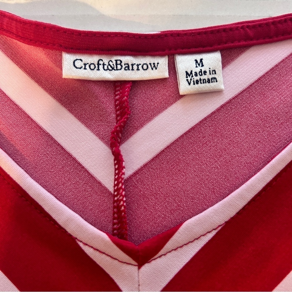 Croft & Barrow red and white short open sleeve womens medium top with ties - Picture 3 of 9